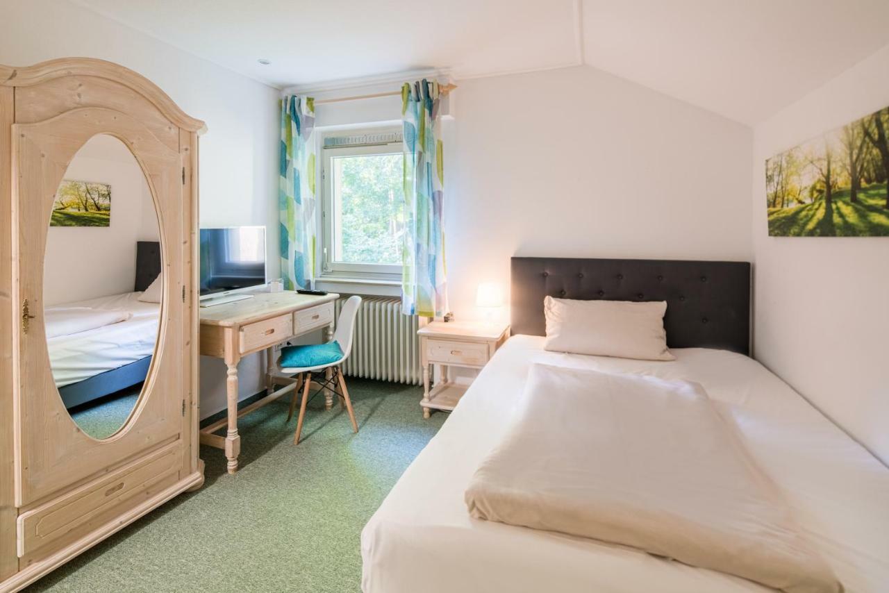 Hotel Hopener Wald ,Self Check In Löhne Eksteriør billede